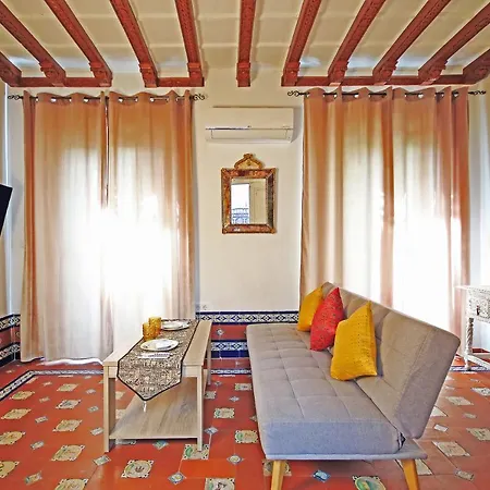 Palace House Hercules Homestay *