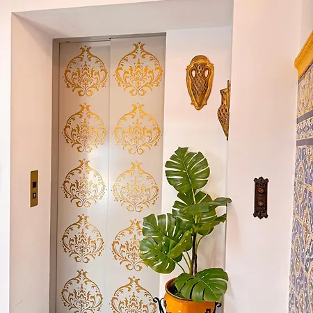 Palace House Hercules Privatunterkunft