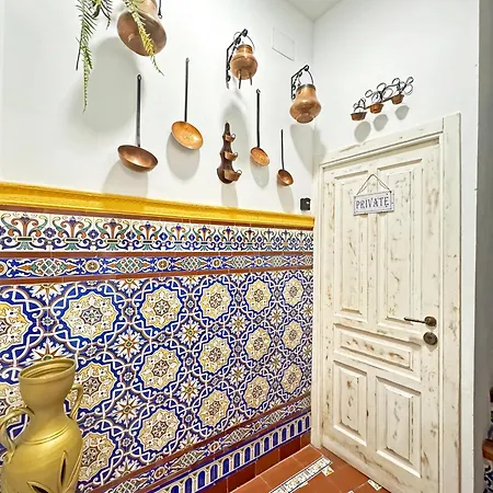 Palace House Hercules