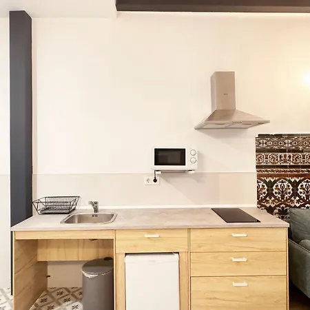 Palace House Hercules Homestay