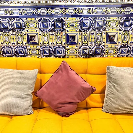 Palace House Hercules Homestay