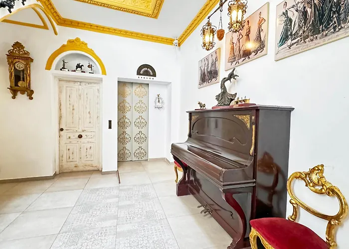 Palace House Hercules * Севилья