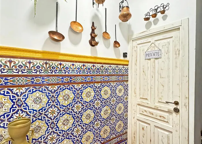 Palace House Hercules