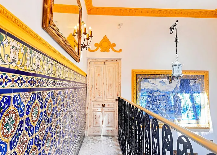 Palace House Hercules