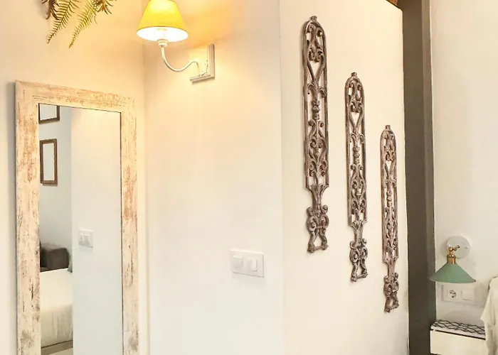 Palace House Hercules *